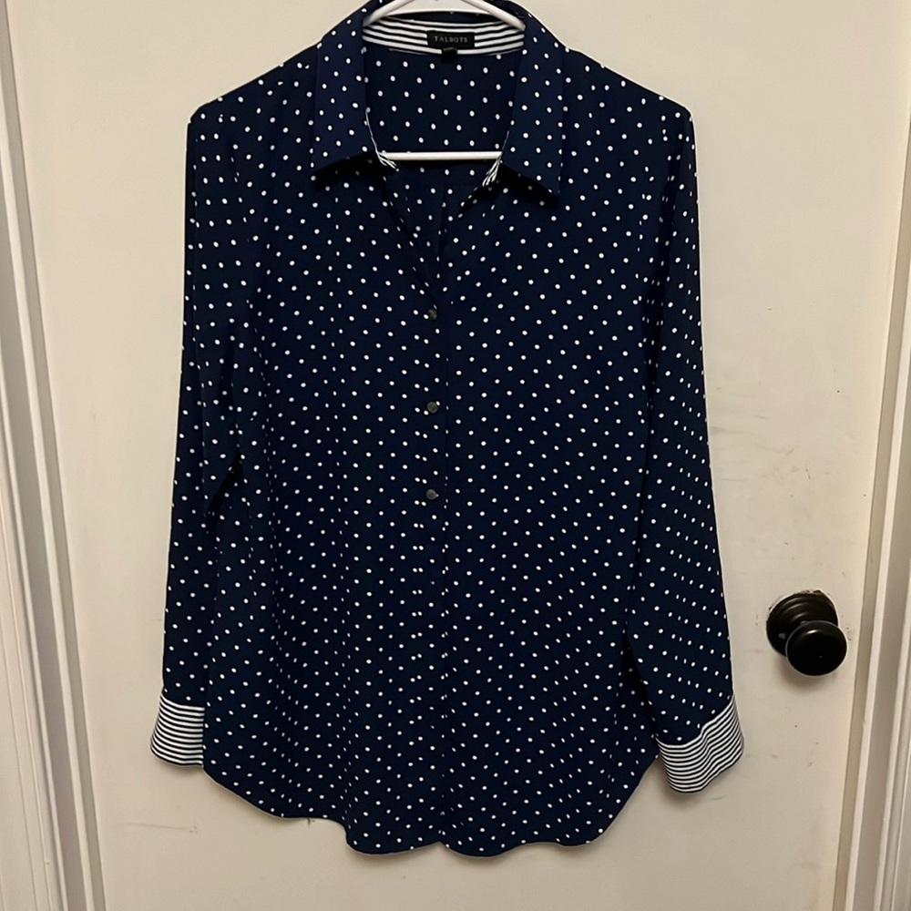 Women’s Blouse